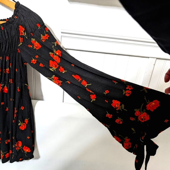 We The Free Tops - Free People flower top with bell sleeves